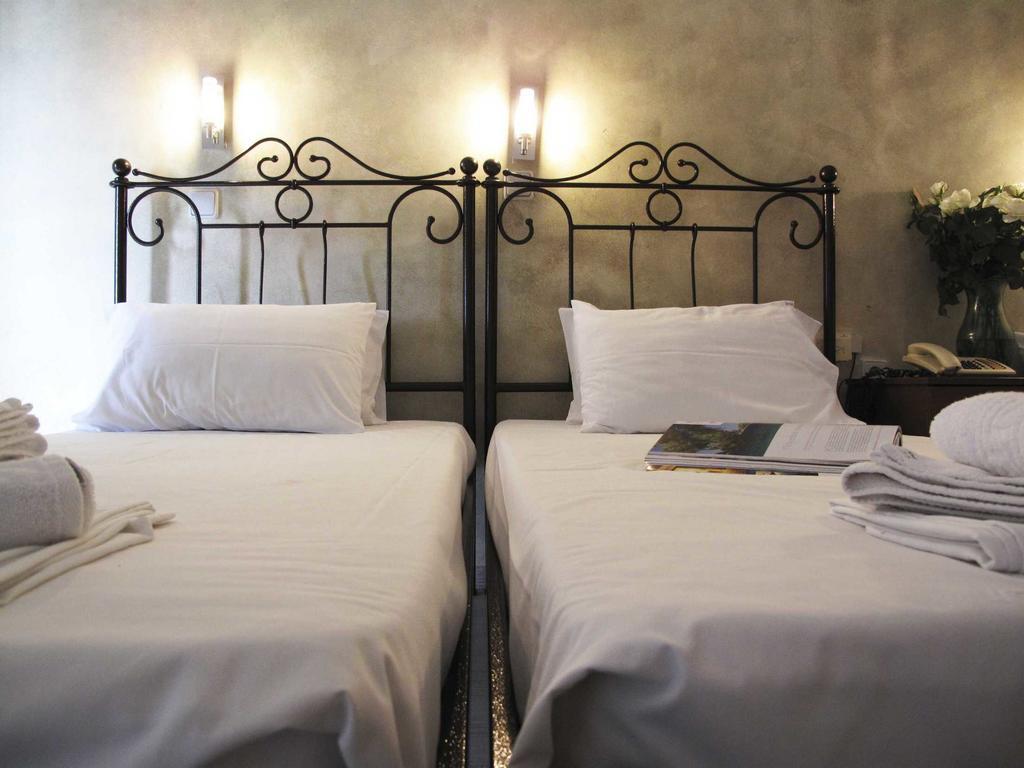 Hotel Azur Kriopijí Szoba fotó